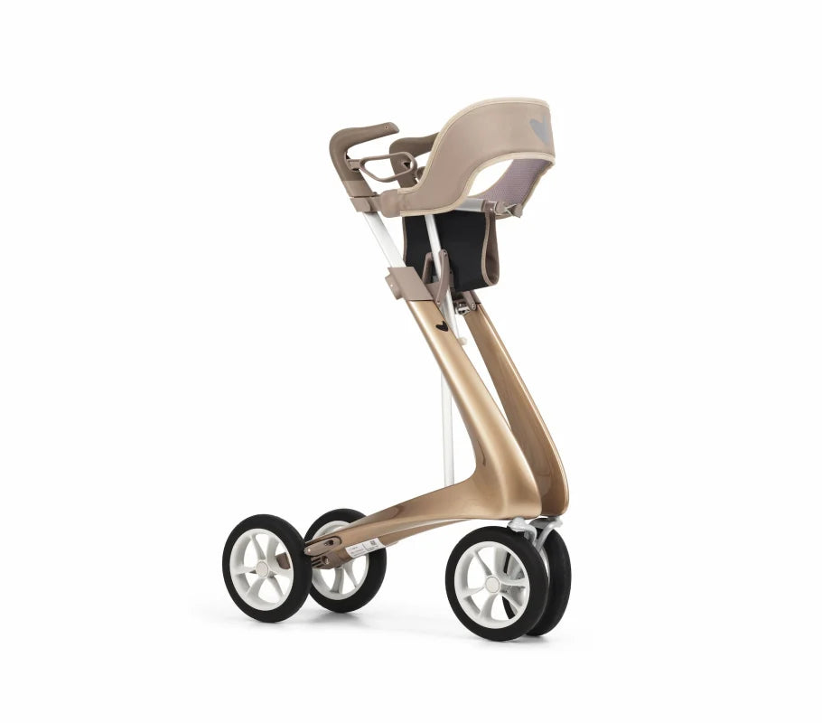 Champagne byACRE Carbon Ultralight with padded backrest, side view