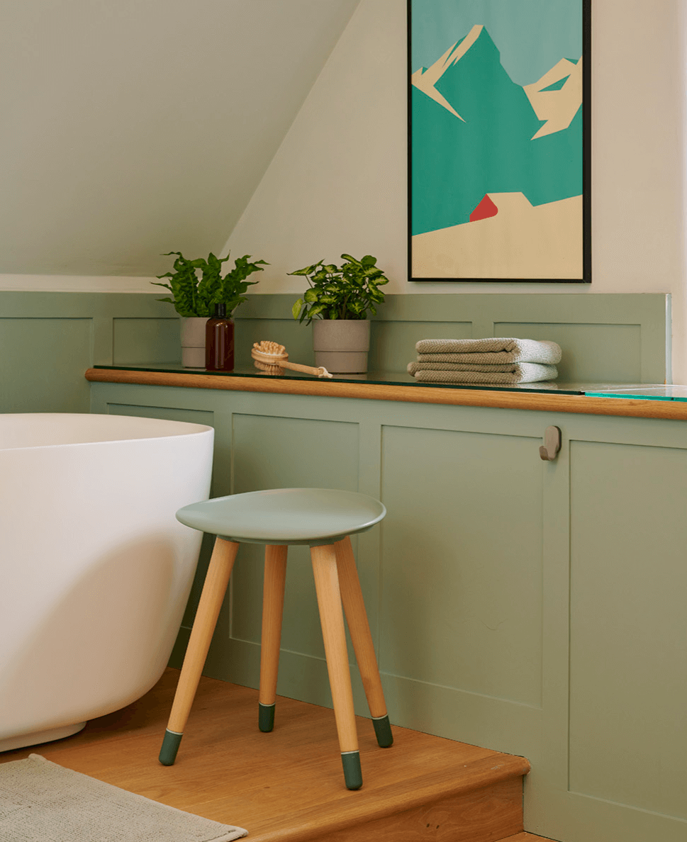 Spryly Poise Bathroom Stool